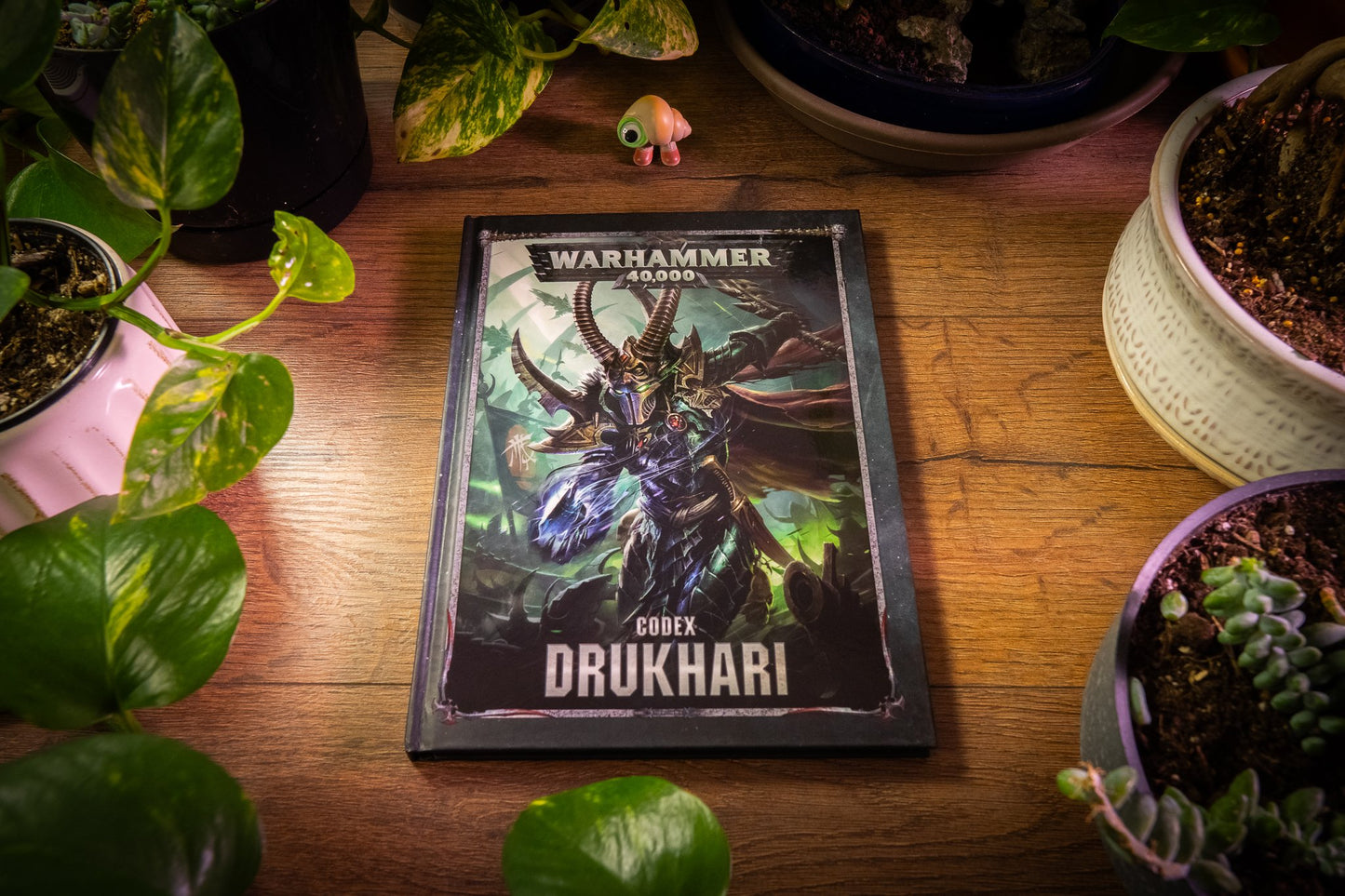 WARHAMMER 40K Codex: Drukhari 8th Edition- VG+  ⚔️🛸🌌